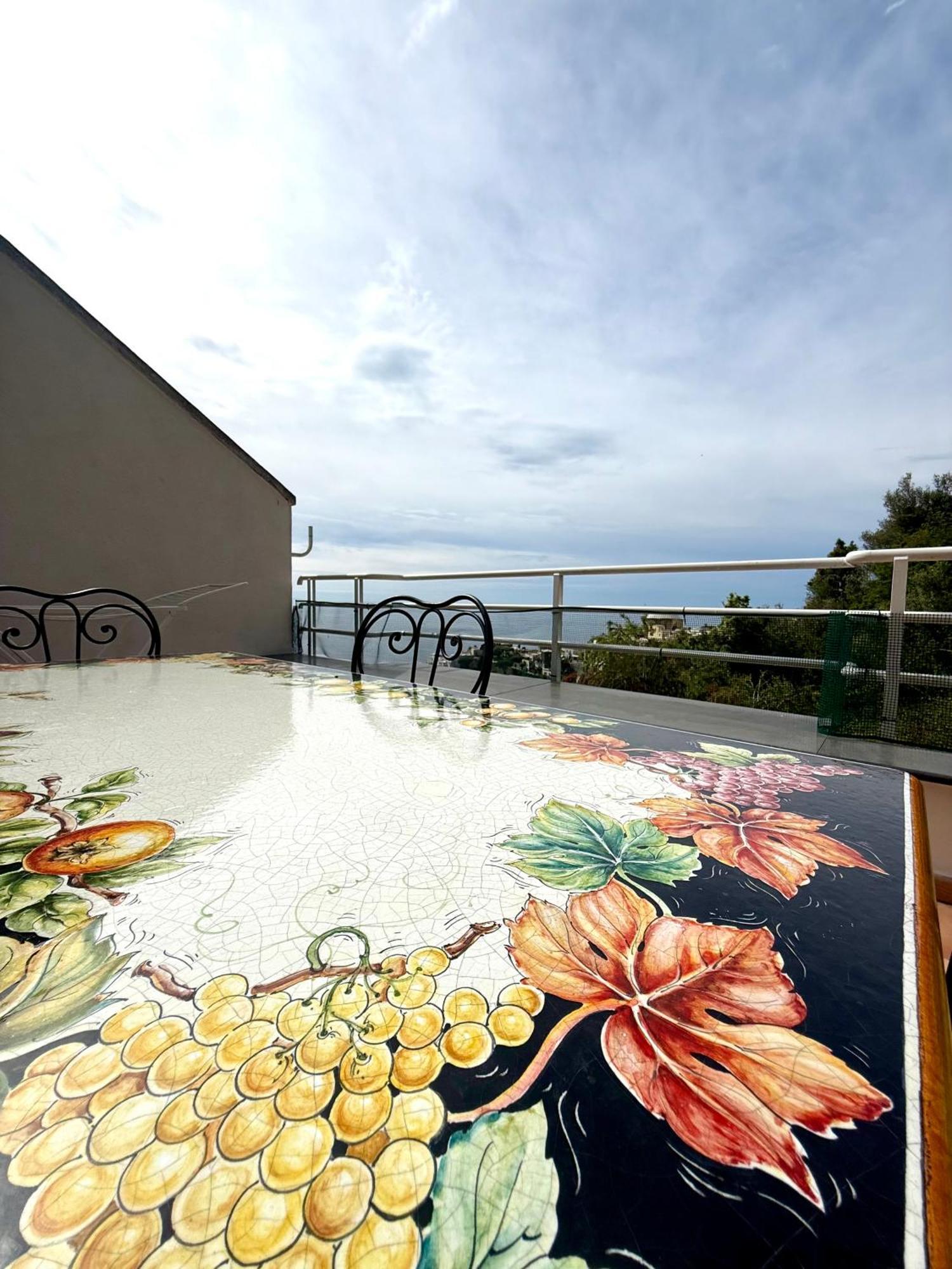 Venus Apartment Positano Eksteriør billede