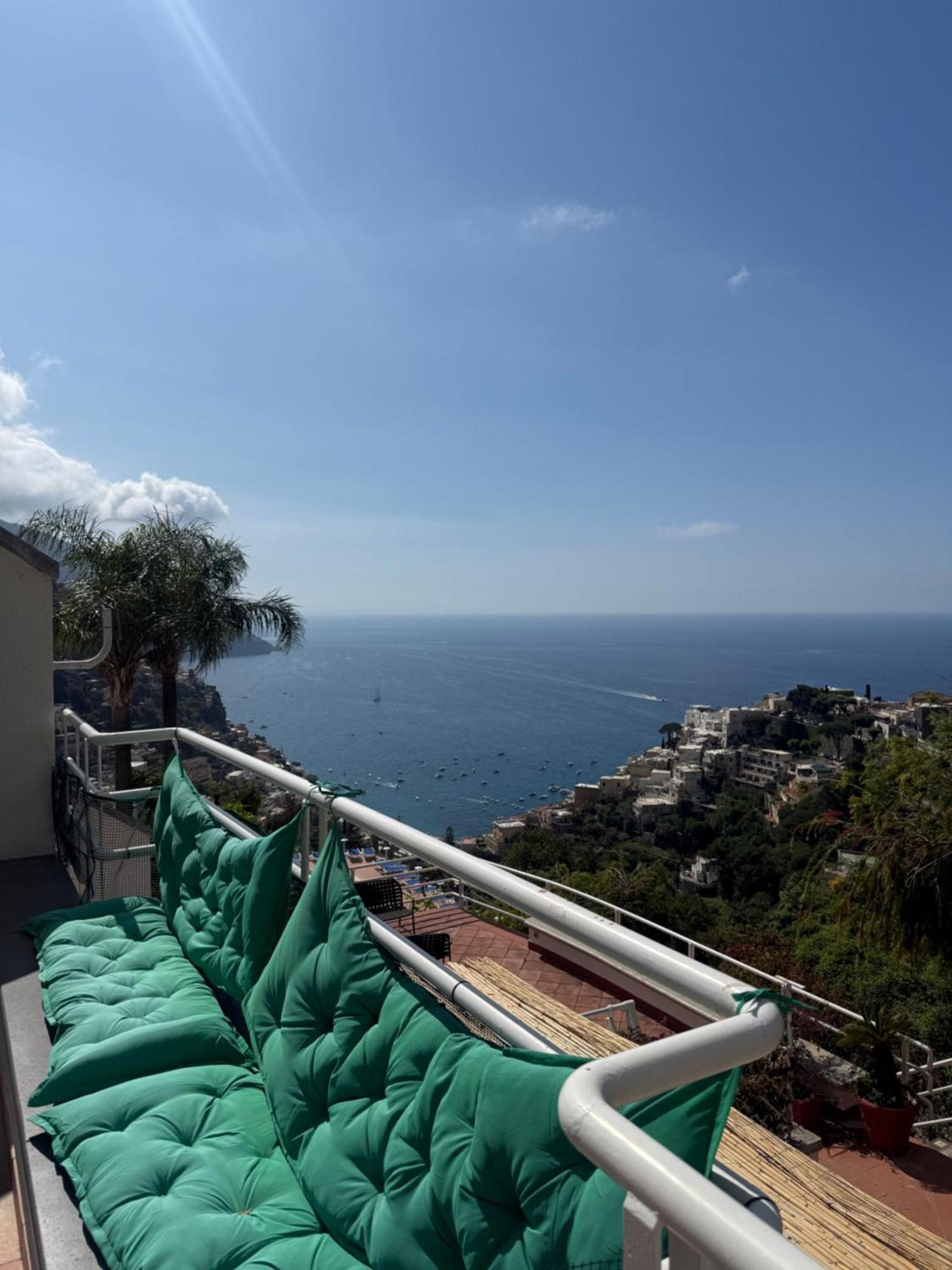 Venus Apartment Positano Eksteriør billede